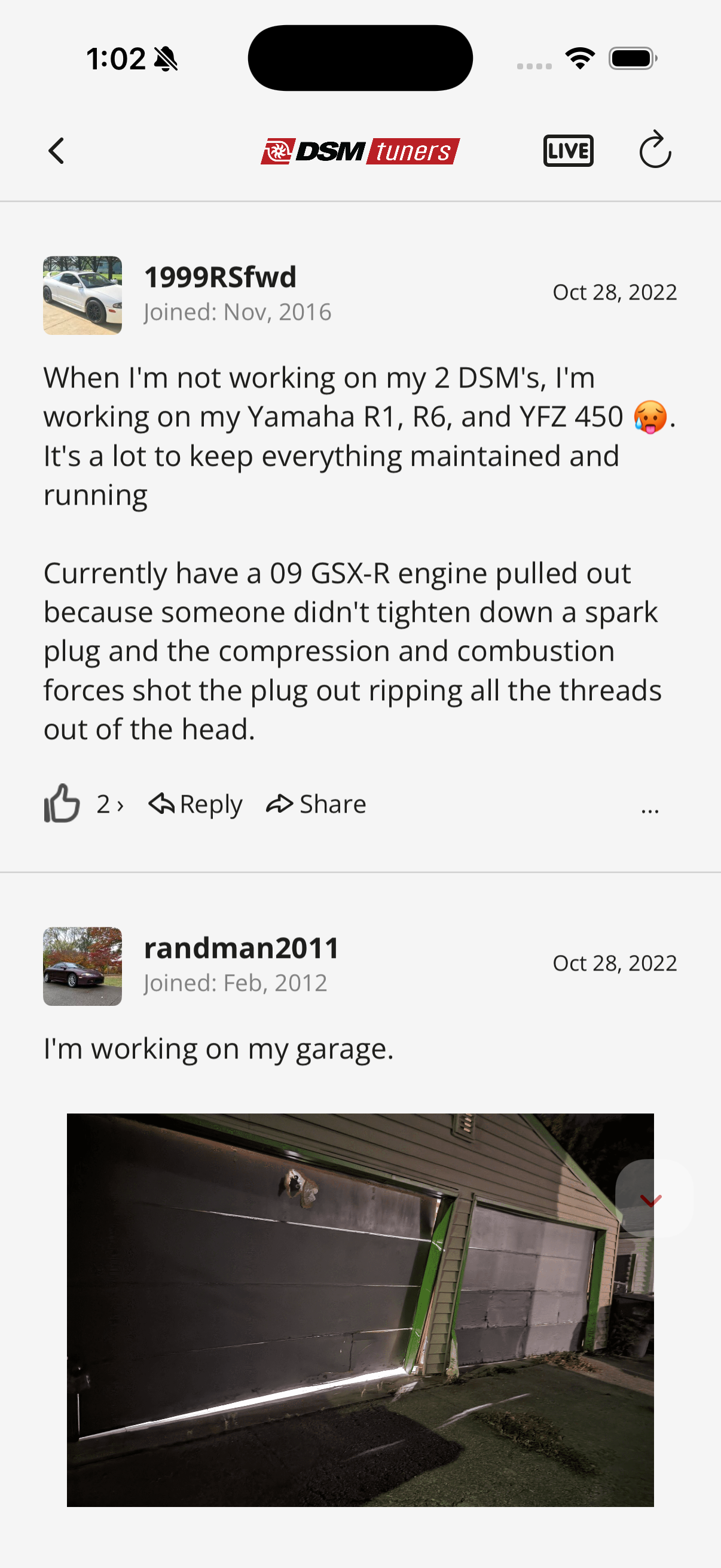 XenForo forum thread view in Forumly native iOS app